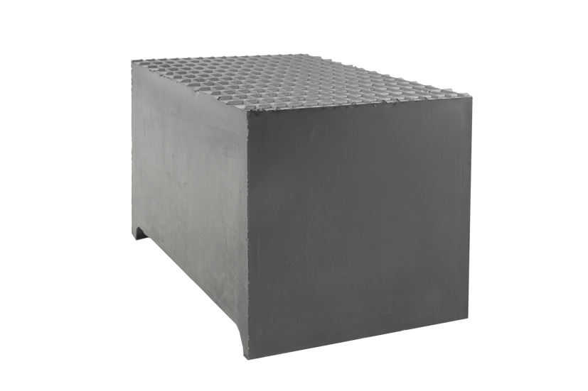 Rubber block with wooden core for ZIPPO universal use on scissor lifts dimensions 231 x 140 x 140 mm