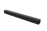 Schrägansicht der schwarzen, rechteckigen Ausgleichsplatte AP-TAM.600.050.H50-OG für Achsvermessungshebebühnen, aus verpresstem Gummimaterial mit poröser Oberfläche ohne Griffloch.